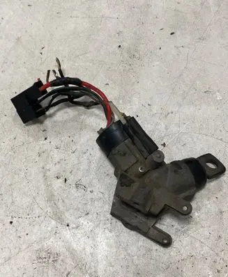 Mercedes-Benz Vito Viano W638 Ignition lock contact 0005458108