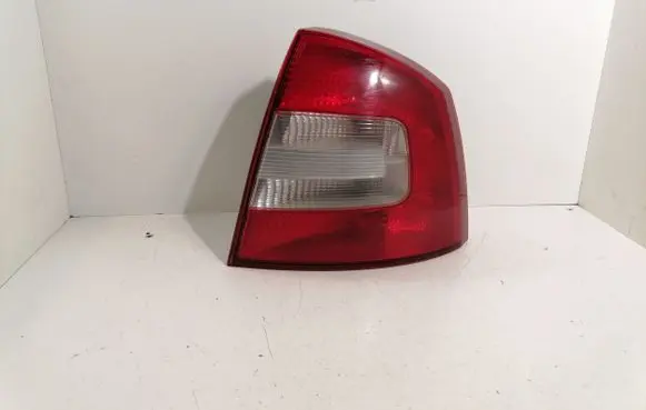 Skoda Octavia Mk2 (1Z) Rear/tail lights