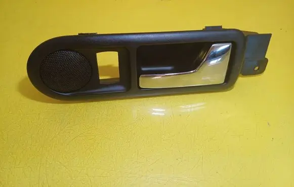 Volkswagen Golf IV Rear door interior handle 3B0839114