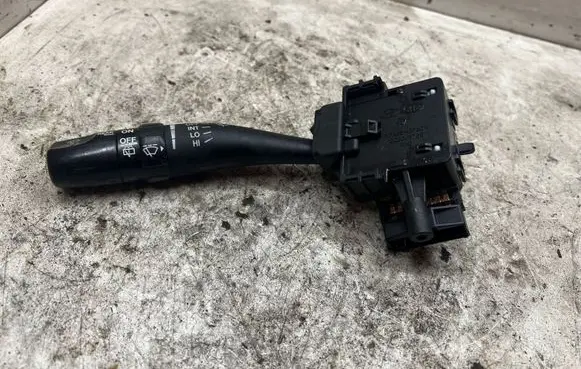 Hyundai Santa Fe Wiper control stalk 202005765