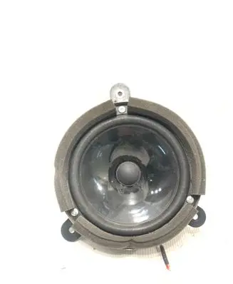 Subaru Outback Front door speaker 004A 09001465