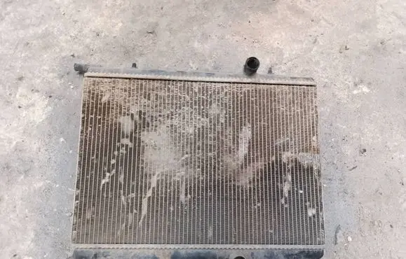 Coolant radiator