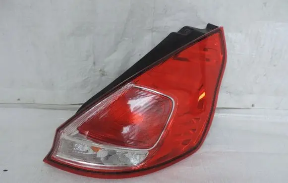Ford Fiesta Headlight/headlamp C1BB13404AD