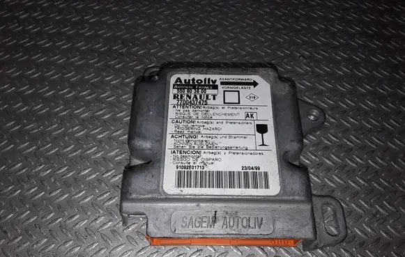 Renault Megane I Airbag control unit/module 550803600 7700437475
