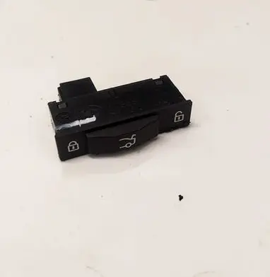 BMW 5 GT F07 Tailgate opening switch 925378001