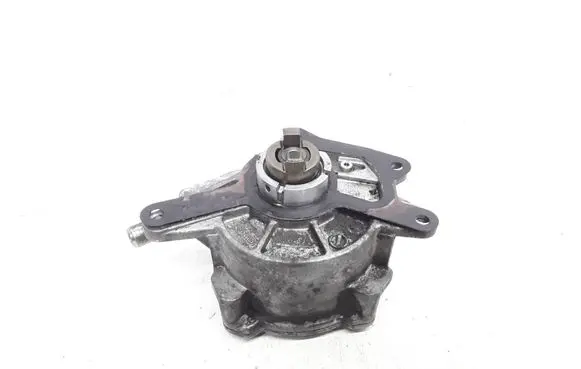 Mercedes-Benz E W211 Vacuum pump A6422300165