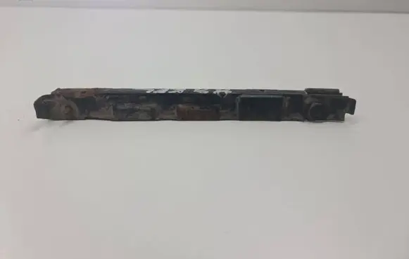 Mercedes-Benz E W211 Front bumper mounting bracket A2118801214