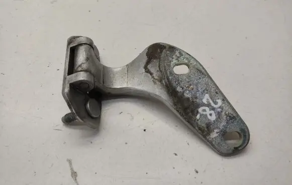 Mercedes-Benz ML W164 Tailgate/trunk/boot hinge A1647400137
