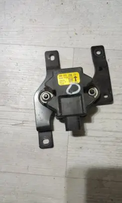 Hyundai ix20 ESP acceleration yaw rate sensor 956901Y000