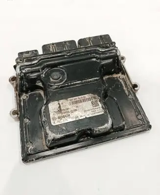 Renault Trafic III (X82) Engine control unit/module 0281036122 371043305