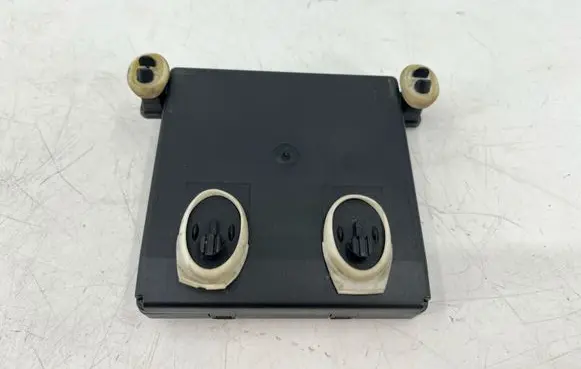 Mercedes-Benz E W211 Door control unit/module 2118703185