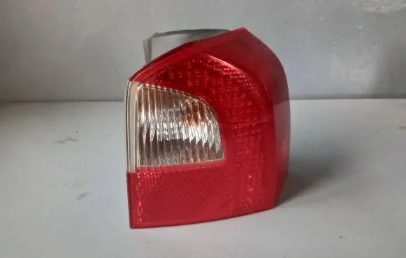 Volvo V70 Rear/tail lights 31276840