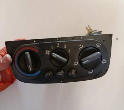 Opel Corsa C Climate control unit 1238985T206