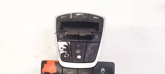 Renault Laguna III Climate control unit 275100002R