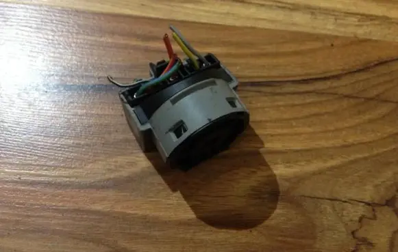 Ford Mondeo Mk III Ignition lock contact 98ab11572be