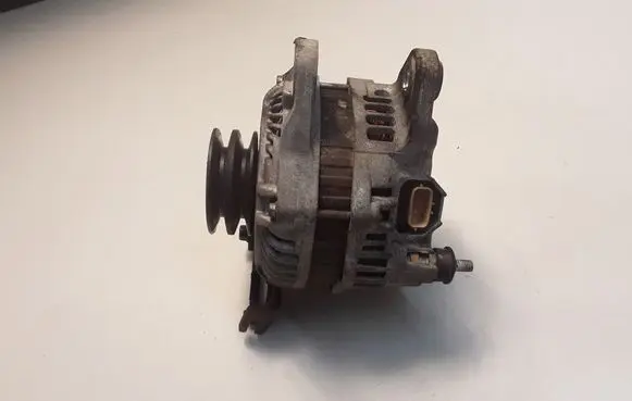 Mitsubishi Pajero Generator/alternator 23956N