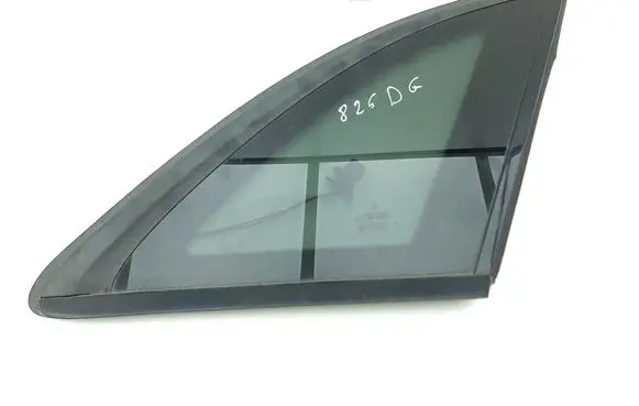 Mercedes-Benz B W246 W242 Rear side window