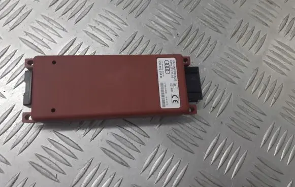 Audi A4 S4 B6 8E 8H Voice control module 8D0862335B