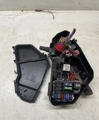 Porsche Cayenne (9PA) Fuse box set 7L0937576A 7l0937576b