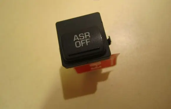 Traction control (ASR) switch