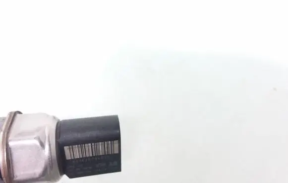 Fuel pressure sensor