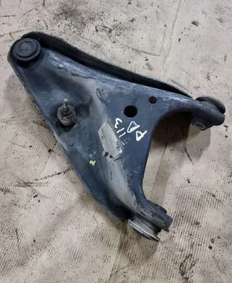 Dacia Dokker Front lower control arm/wishbone 545006623R