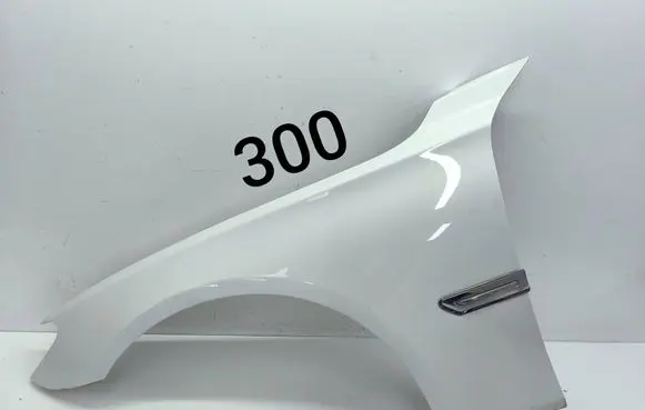 BMW 7 F01 F02 F03 F04 Fender