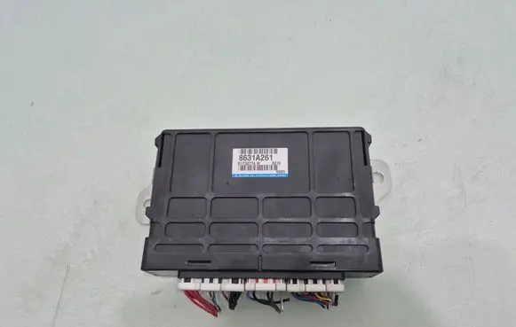 Mitsubishi Pajero Gearbox control unit/module 8631A261