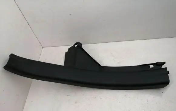 Toyota Yaris Front sill trim cover 679180D150