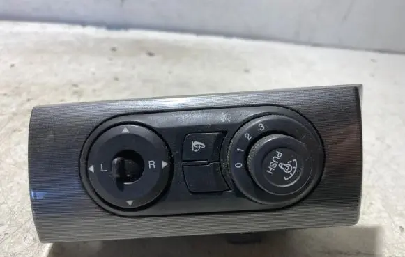 Chevrolet Captiva Light switch