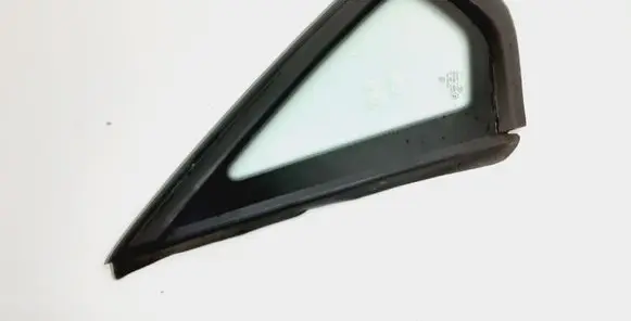 Volkswagen PASSAT B7 USA Rear side window 561845297F