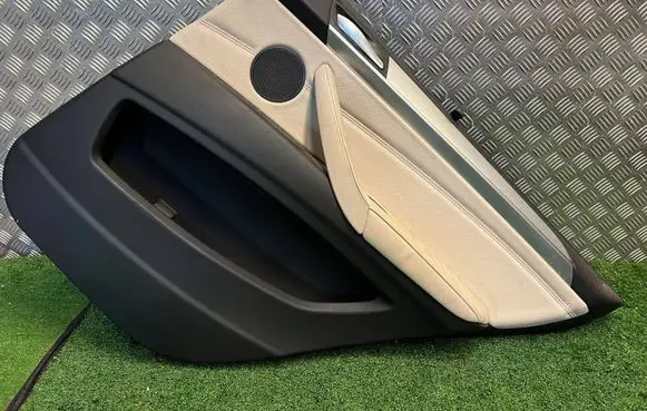 BMW X5 E70 Rear door card panel trim 6253687 00622664
