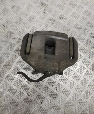 BMW 5 E60 E61 Front brake caliper 6030324