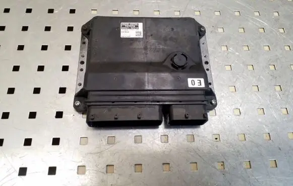 Toyota RAV 4 (XA30) Engine control unit/module 8966142C10 1758007743