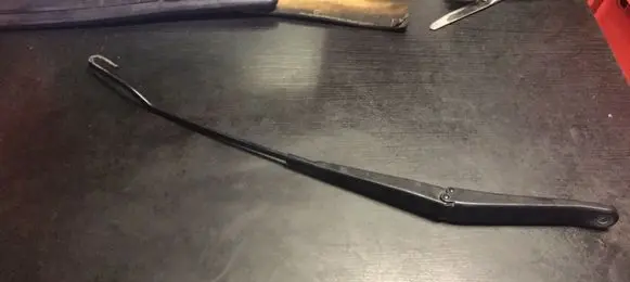 Fiat Stilo Front wiper blade arm 46814354