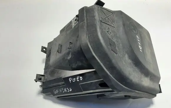 Peugeot 5008 Fuse box set 9658418180 9658447380