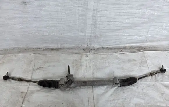 Opel Corsa E Steering rack A0006135D
