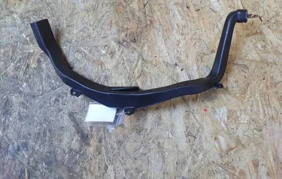 Jaguar XJ X351 Cabin air duct channel AW9318D809A01