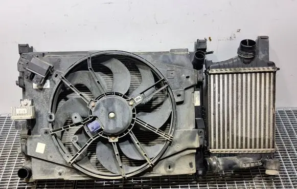 Renault Captur Radiator set 