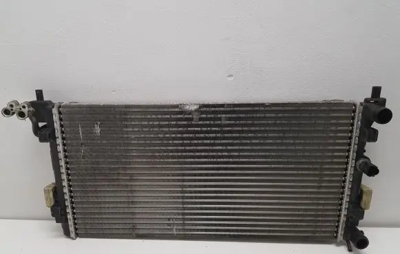 Skoda Fabia Mk2 (5J) Radiator set 6R0820411H 6R0121253