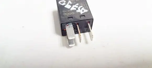 Ford Mondeo Mk III Other relay 2w9314b192ba v23074