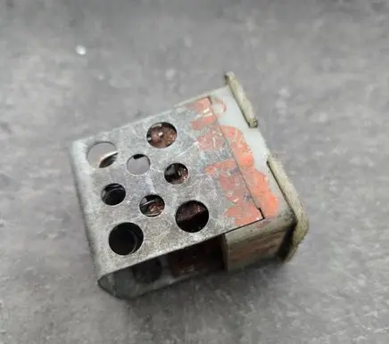 Opel Zafira A Heater blower motor/fan resistor 90560362