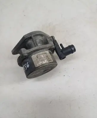 Renault Laguna II Vacuum pump 8200072985 72238908F 02T0374071