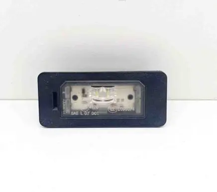 BMW 4 F32 F33 Number plate light 7193293