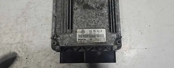 Volkswagen Touran I Engine control unit/module 03G906016DK 1039S06224 0281011946