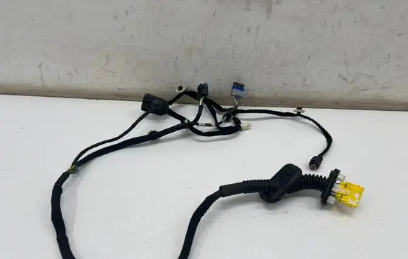Opel Mokka B Rear door wiring loom 9842520980