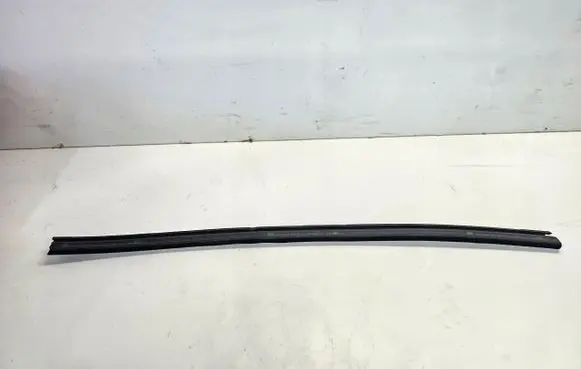 Audi A3 S3 8V Rubber seal rear door 8V5837479OK