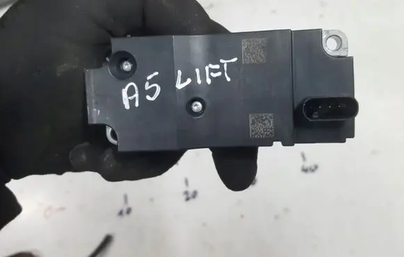 Steering wheel lock