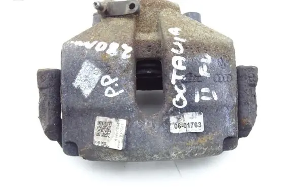 Skoda Octavia Mk2 (1Z) Front brake caliper