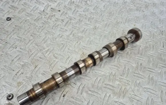 Mercedes-Benz CLS C219 Camshaft P27238